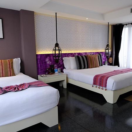 U Chiang Mai Hotell Exteriör bild